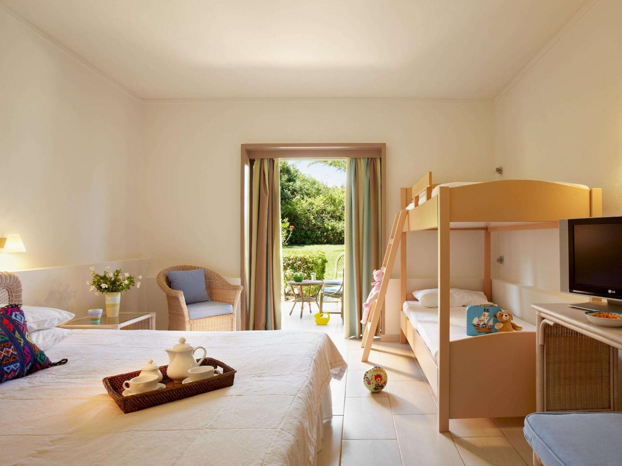 Grecotel Meli Palace Sissi Екстериор снимка